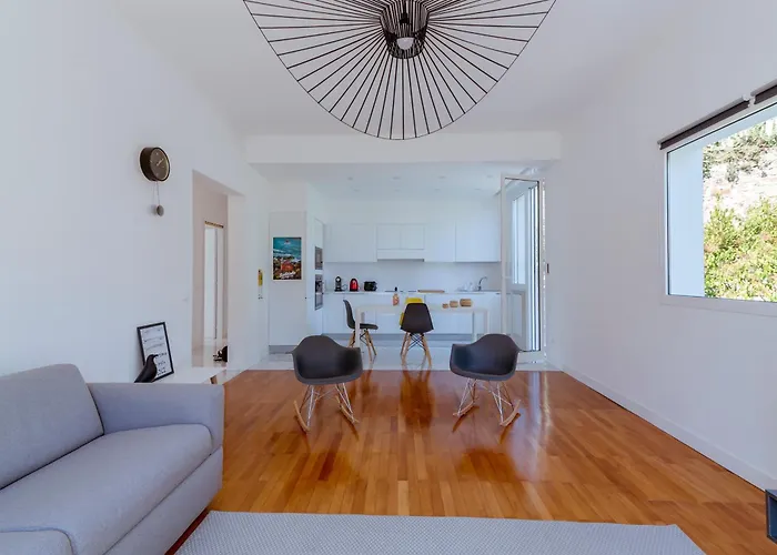 Center سانريمو